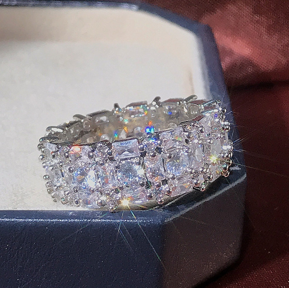 Luxury Zirconia Ring