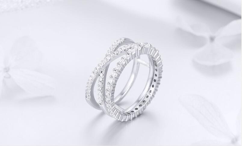 Silver Jewelry Ring Set With Diamonds