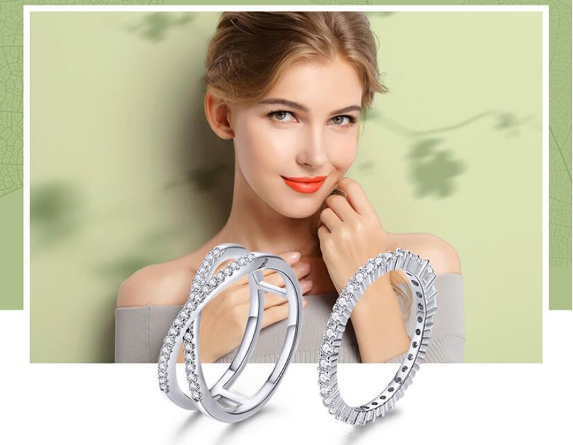 Silver Jewelry Ring Set With Diamonds