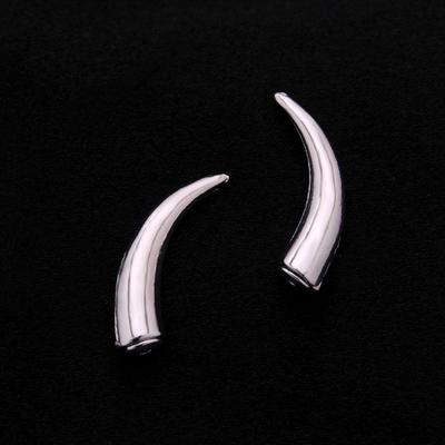 silver skull earrings