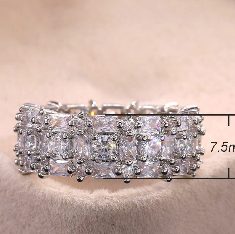 Luxury Zirconia Ring